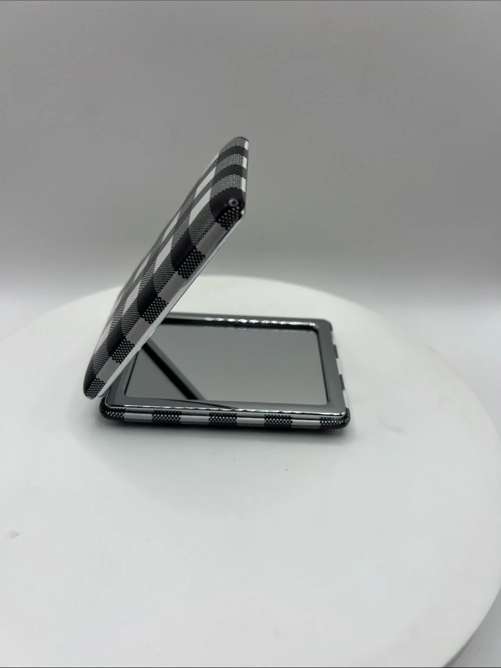 754. Black and White Checkered Compact Mirror